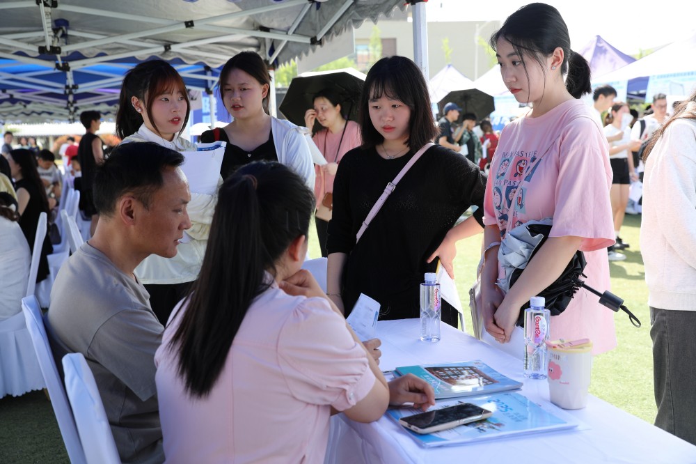 1745379318732159.jpg 4.jpg